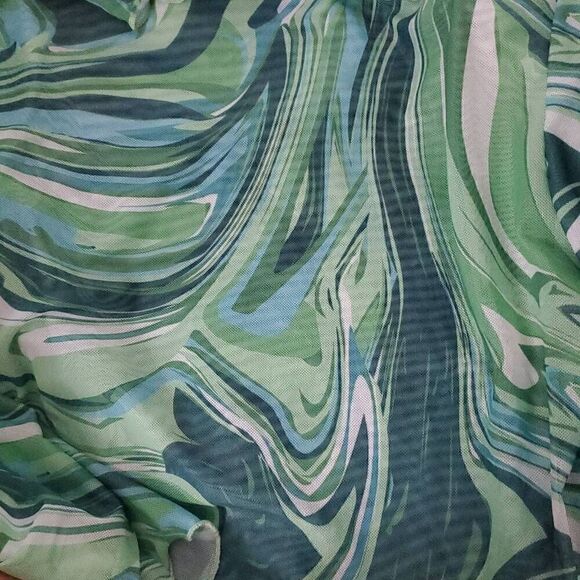 NWOT CHIC ME ULTRA SHEER TOP - Picture 2 of 2